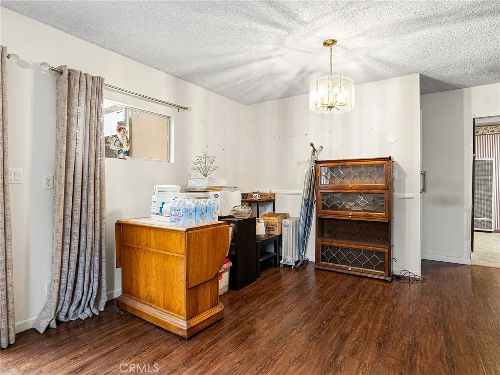 Additional image 13 of 836 N Parish Place, Burbank, CA 91506