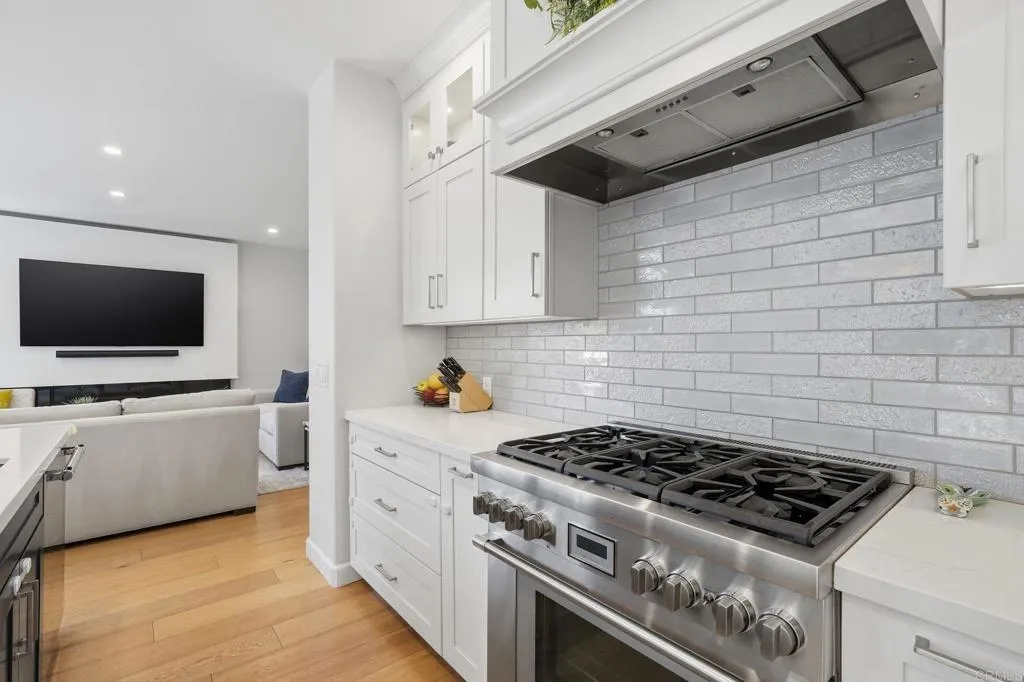 Additional image 15 of 4939 Riding Ridge Road, San Diego, CA 92130
