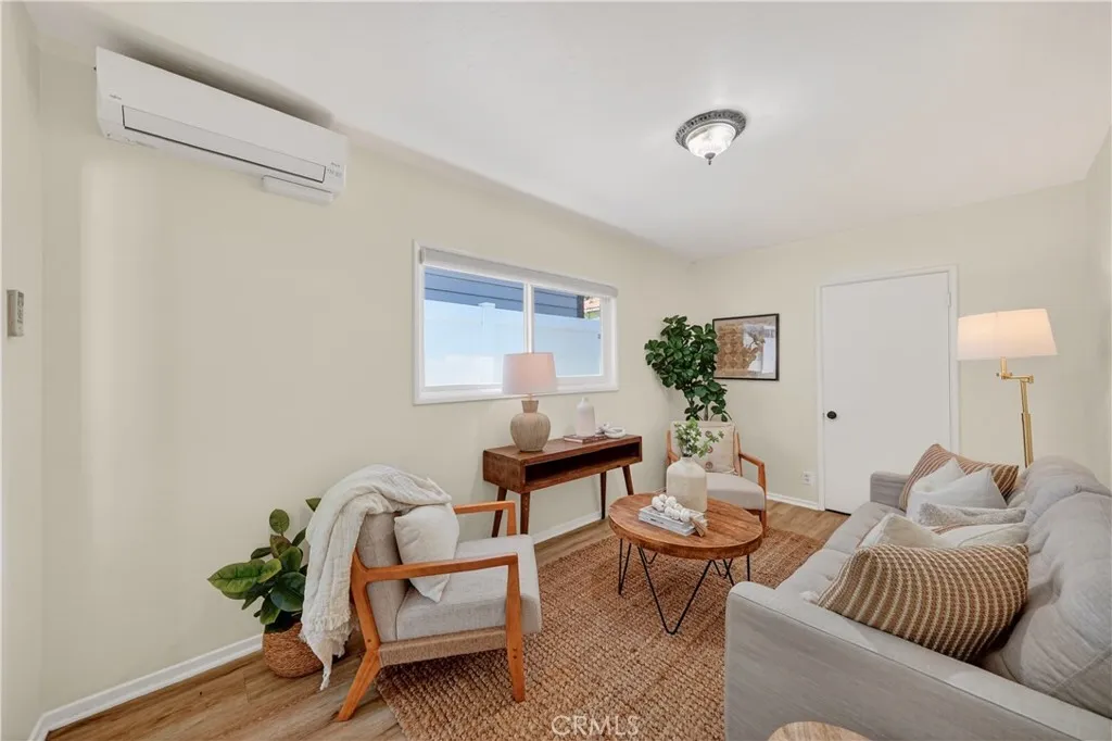 Additional image 35 of 129 14th St, Seal Beach, CA 90740