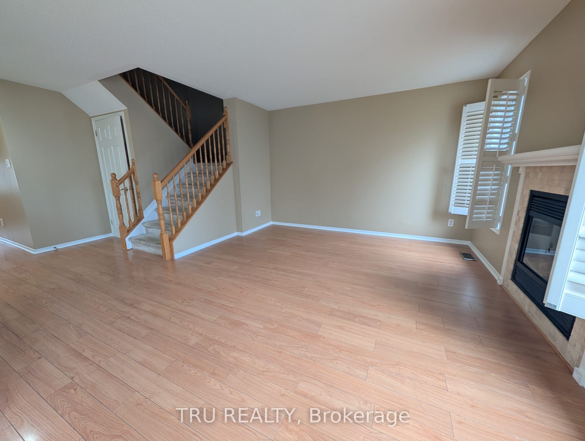Additional image 4 of 94 Hathaway Drive, Ottawa, ON, K2G 6S6