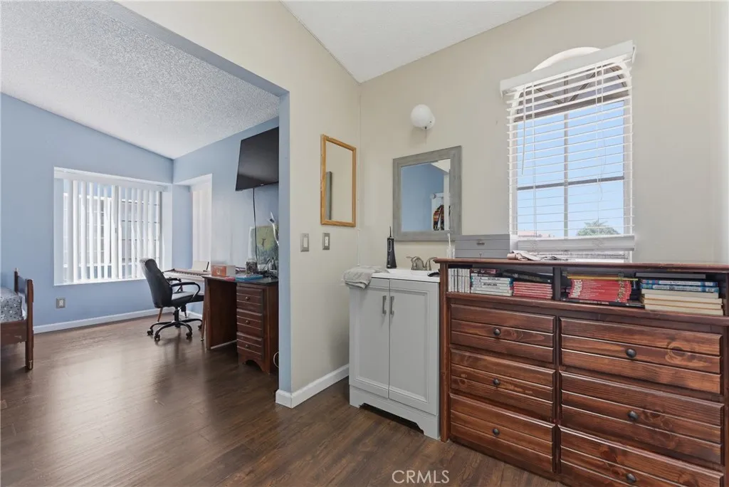 Additional image 104 of 700 W Almond Street, Compton, CA 90220