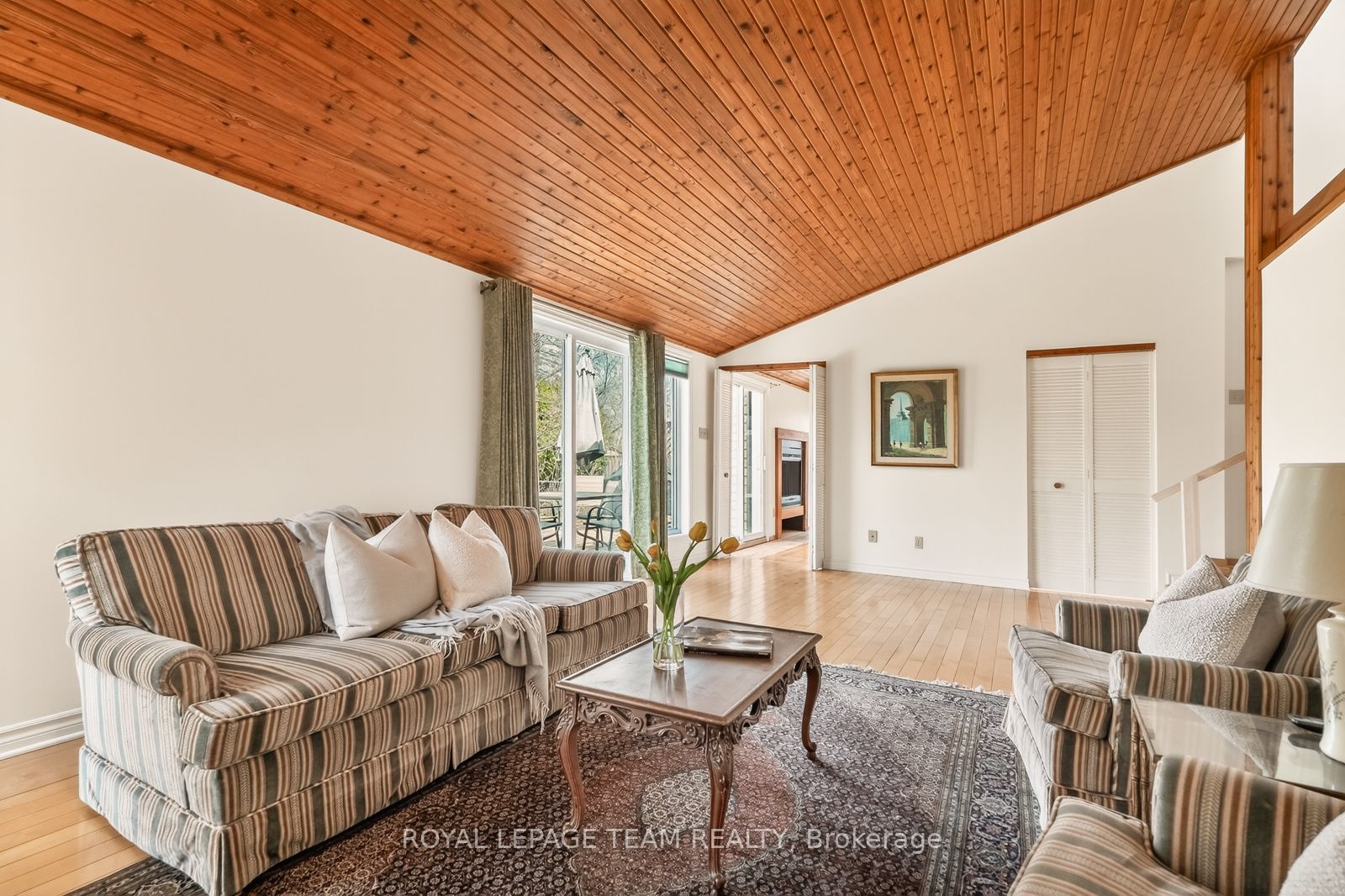 Additional image 6 of 3124 Quesnel Drive, Ottawa, ON, K1V 7E6