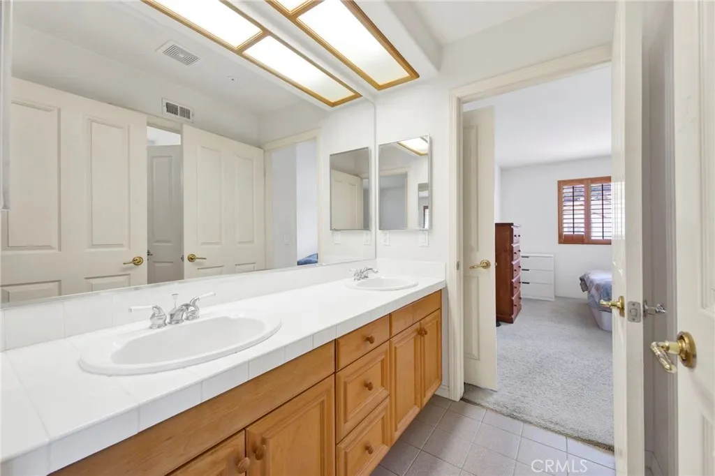 Additional image 16 of 5936 Vista De La Luz, Woodland Hills, CA 91367