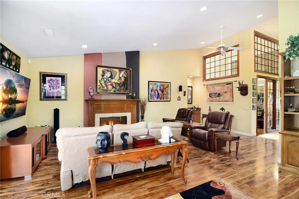 Additional image 56 of 29551 Weeping Willow Dr, Agoura Hills, CA 91301