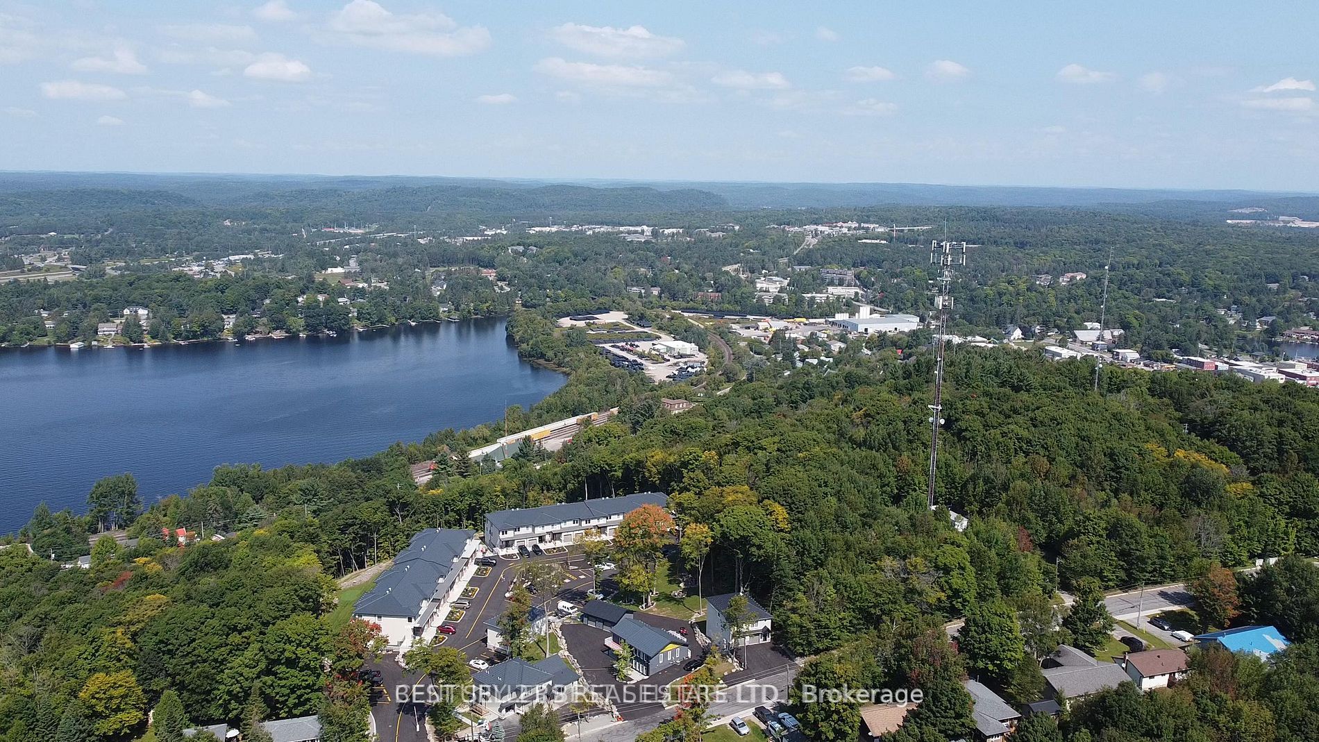 Additional image 2 of 15 Horizon Lane, Huntsville, ON, P1H 0G6