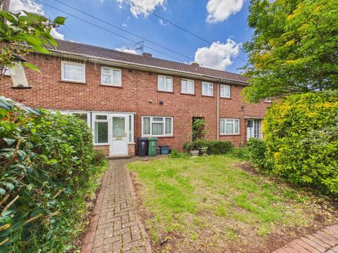 Probyn Close, Frenchay, Bristol BS16