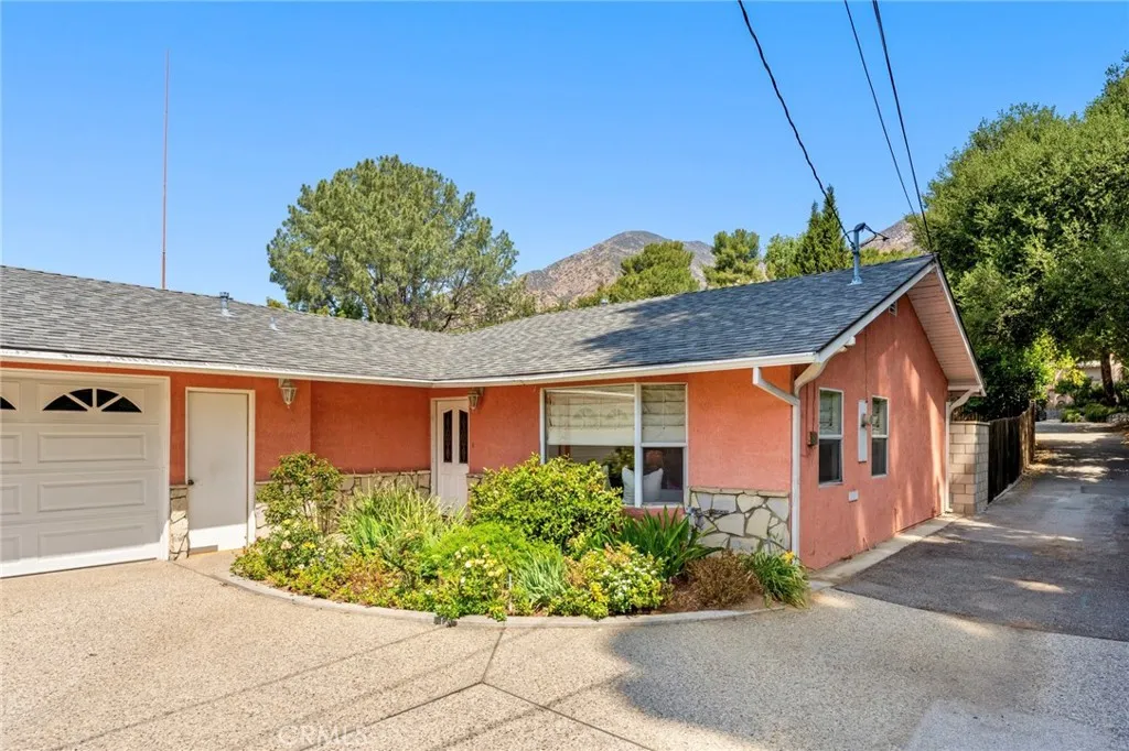 Additional image 2 of 743 E Grandview Ave, Sierra Madre, CA 91024