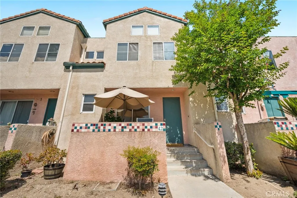 13901 Olive View Lane Unit 42, Sylmar, CA 91342