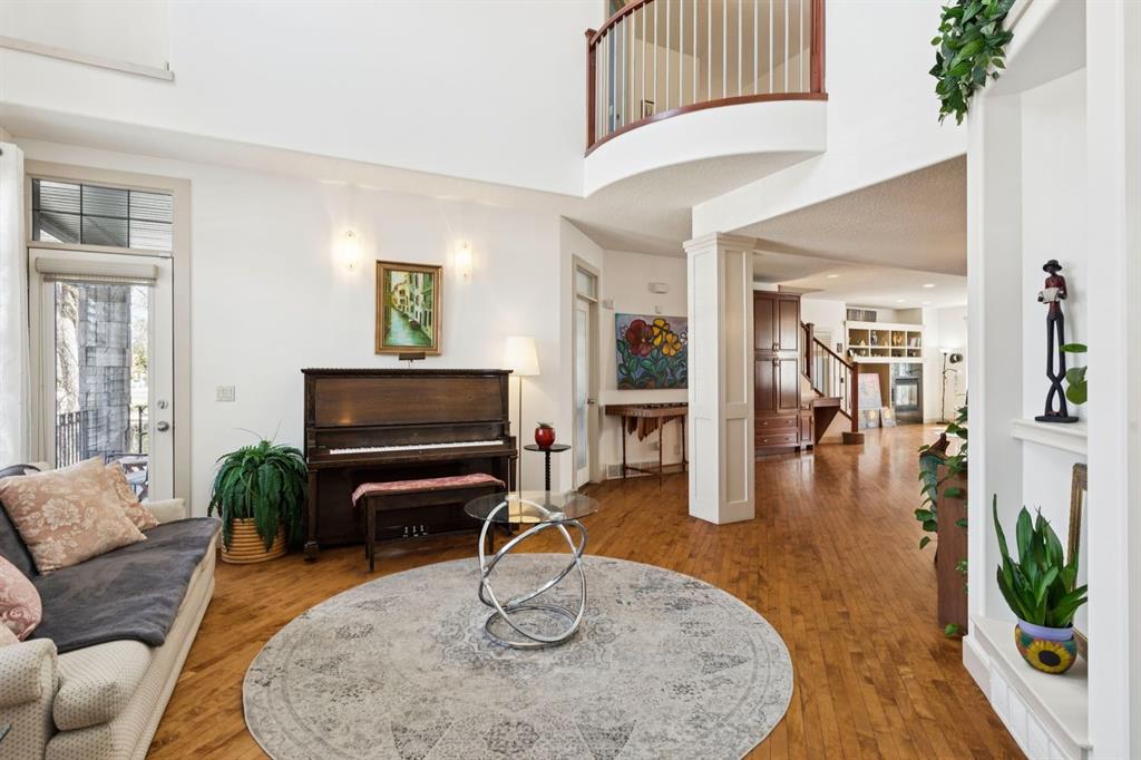 Additional image 4 of 2405 Bowness Road NW, Calgary, AB, T2N 3L8