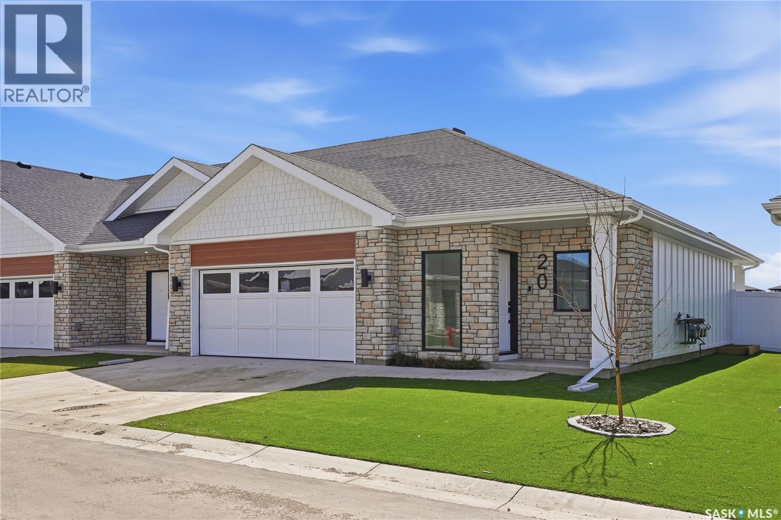 20-720 Brighton Boulevard, Saskatoon, SK, S7V1X1