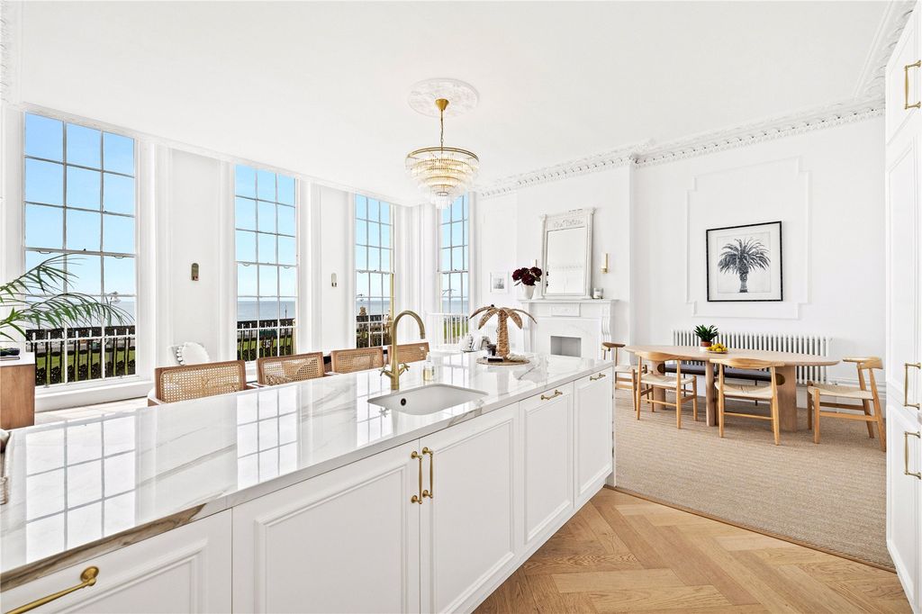 Additional image 2 of 2 bed flat for saleBrunswick Terrace, Hove, East Sussex BN3