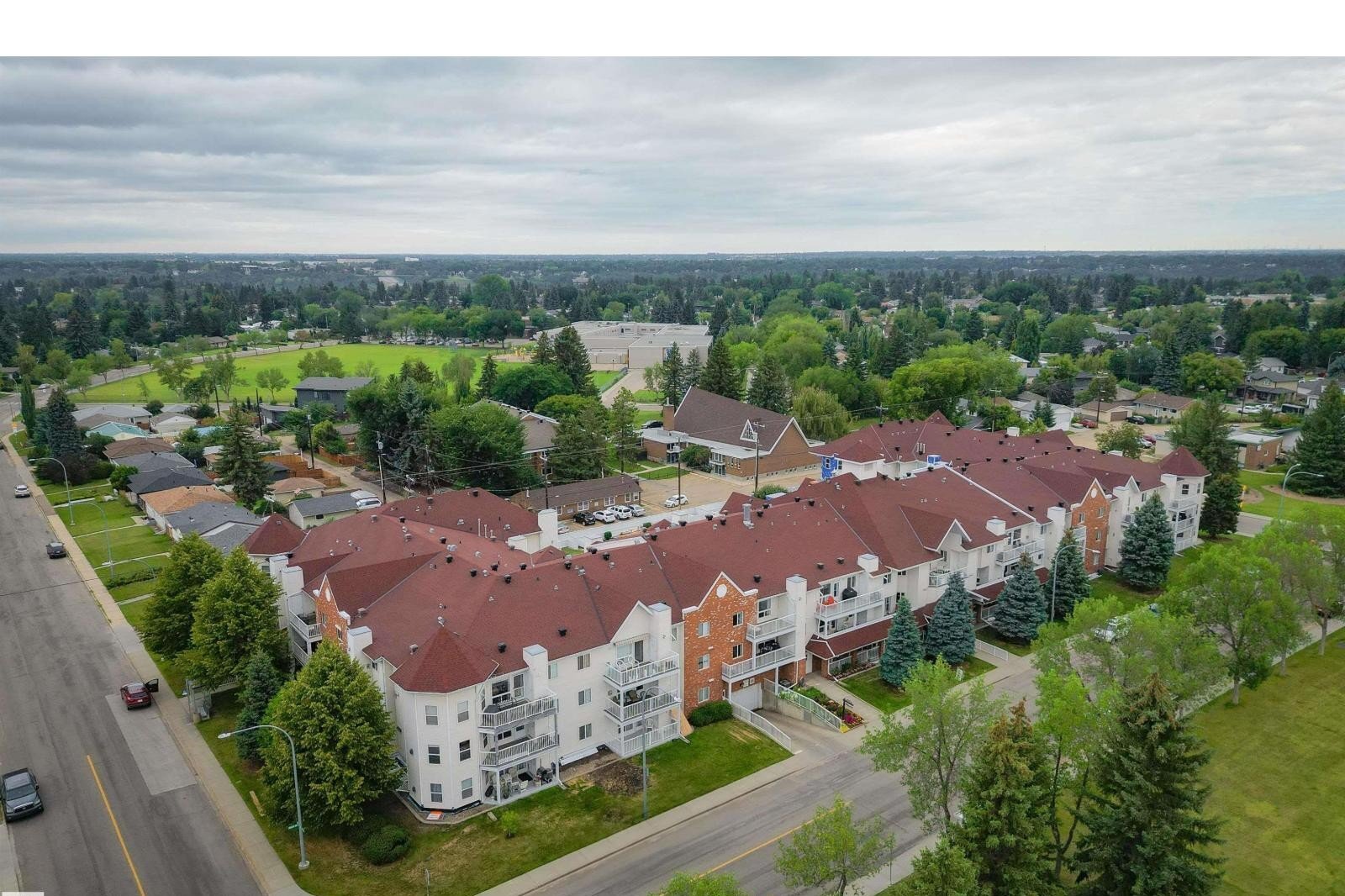 Additional image 7 of 304-6220 Fulton Road NW, Edmonton, AB, T6A3T4