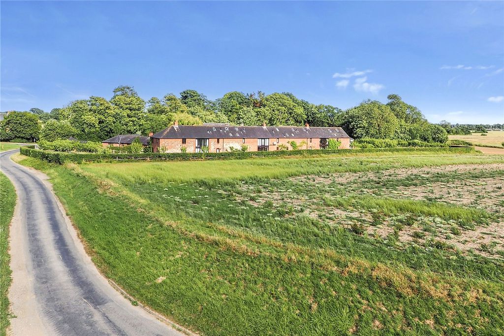 Additional image 25 of 3 bed flat for saleOld Park Lane, Chichester PO18