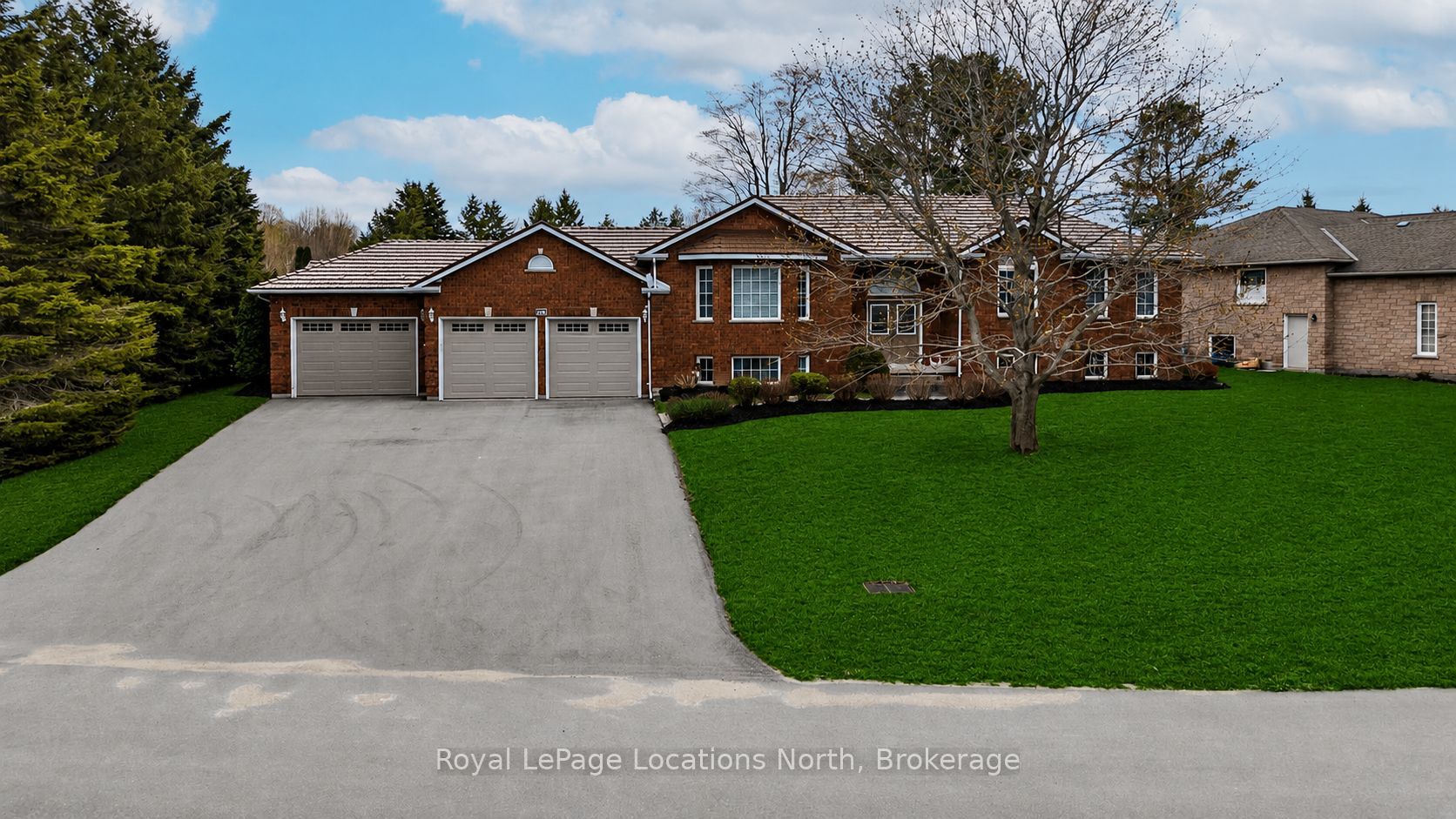 4 Hillier Court, Wasaga Beach, ON, L9Z 1J8