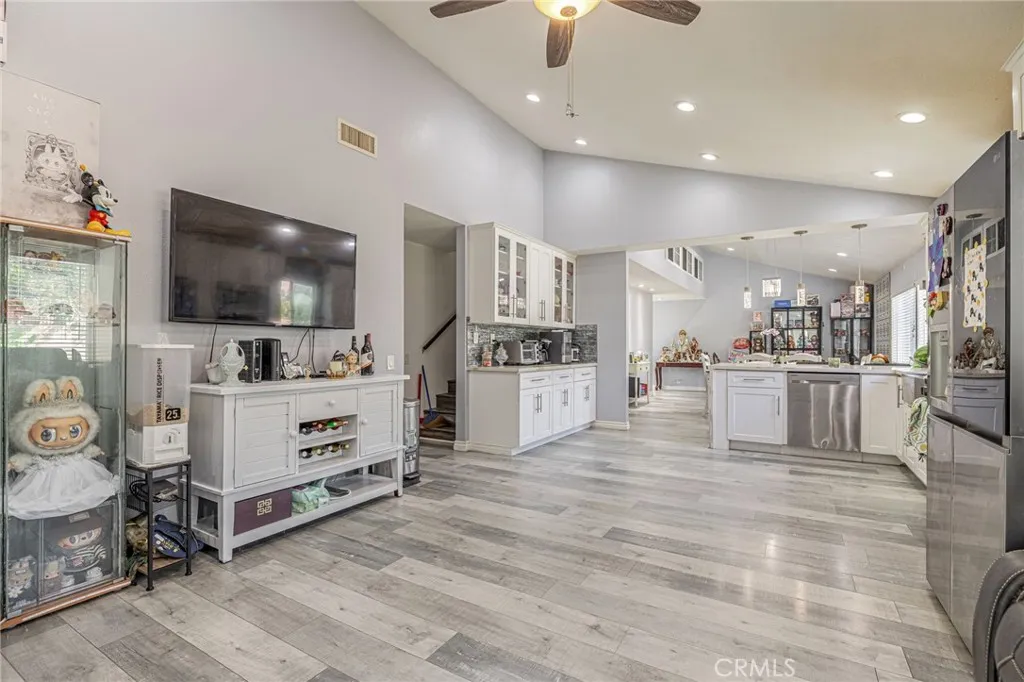 Additional image 57 of 2078 N Swindon Ave, Simi Valley, CA 93063