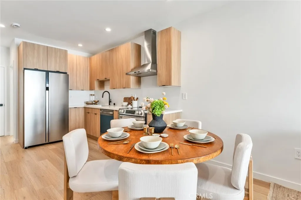 Additional image 20 of 1604 N Kingsley, Los Angeles, CA 90027