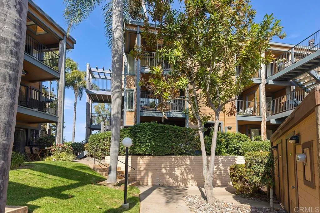 Additional image 94 of 4009 Layang Layang Circle Unit J, Carlsbad, CA 92008