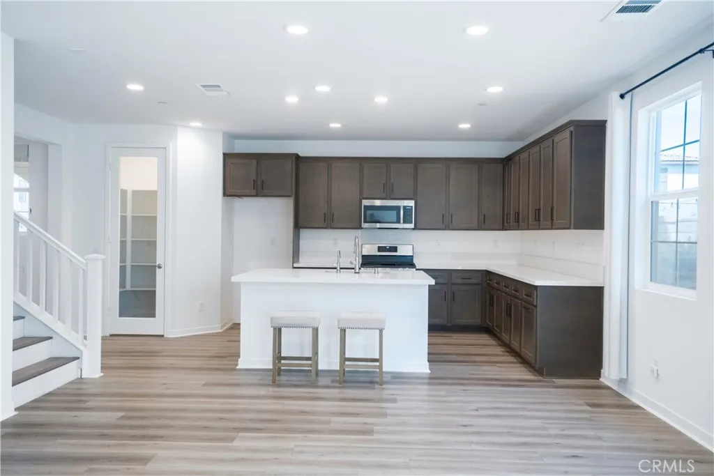 Additional image 8 of 2983 E Halton Paseo, Ontario, CA 91761