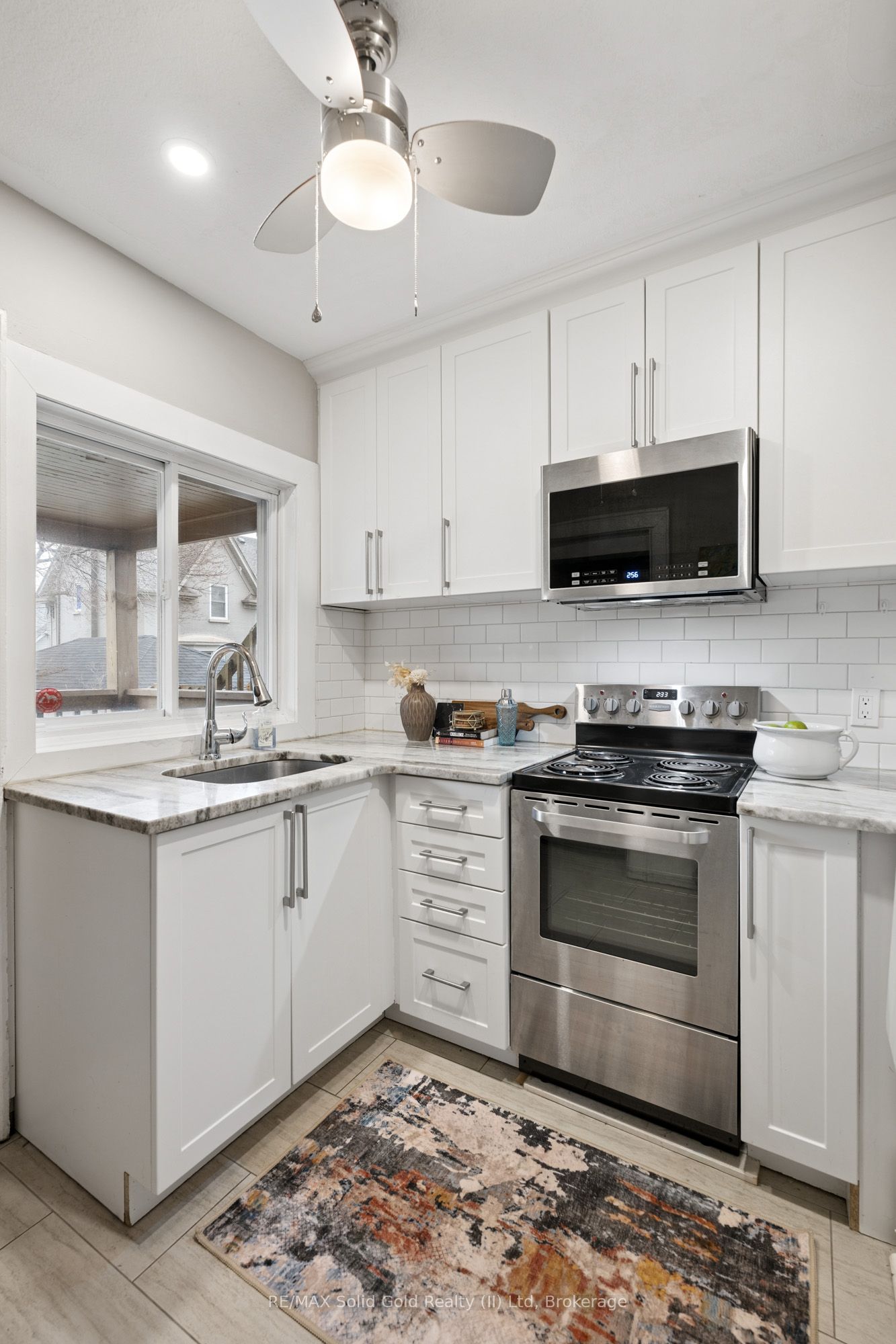 22 Dellroy Avenue, Kitchener, ON, N2A 2S1 photo 4