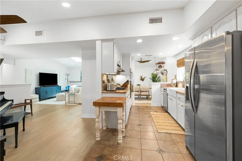 Additional image 68 of 8420 Cozycroft Ave, Winnetka, CA 91306