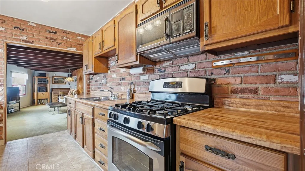 Additional image 35 of 4755 W 166th St, Lawndale, CA 90260