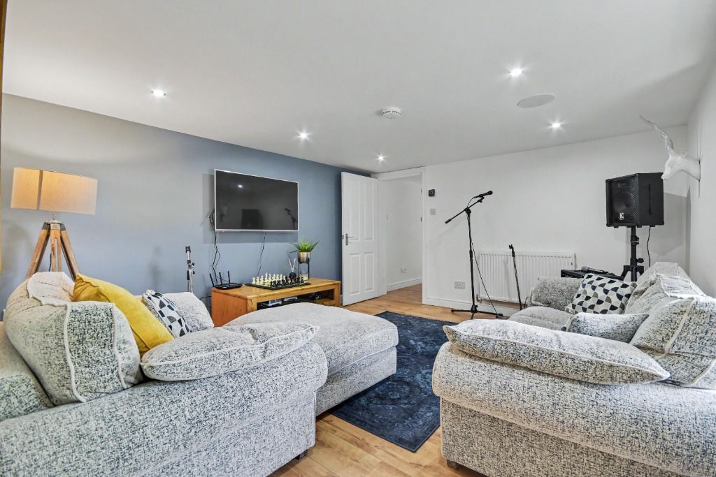 Additional image 25 of 6 bed detached house for saleFinnart Street, Inverclyde, Greenock PA16