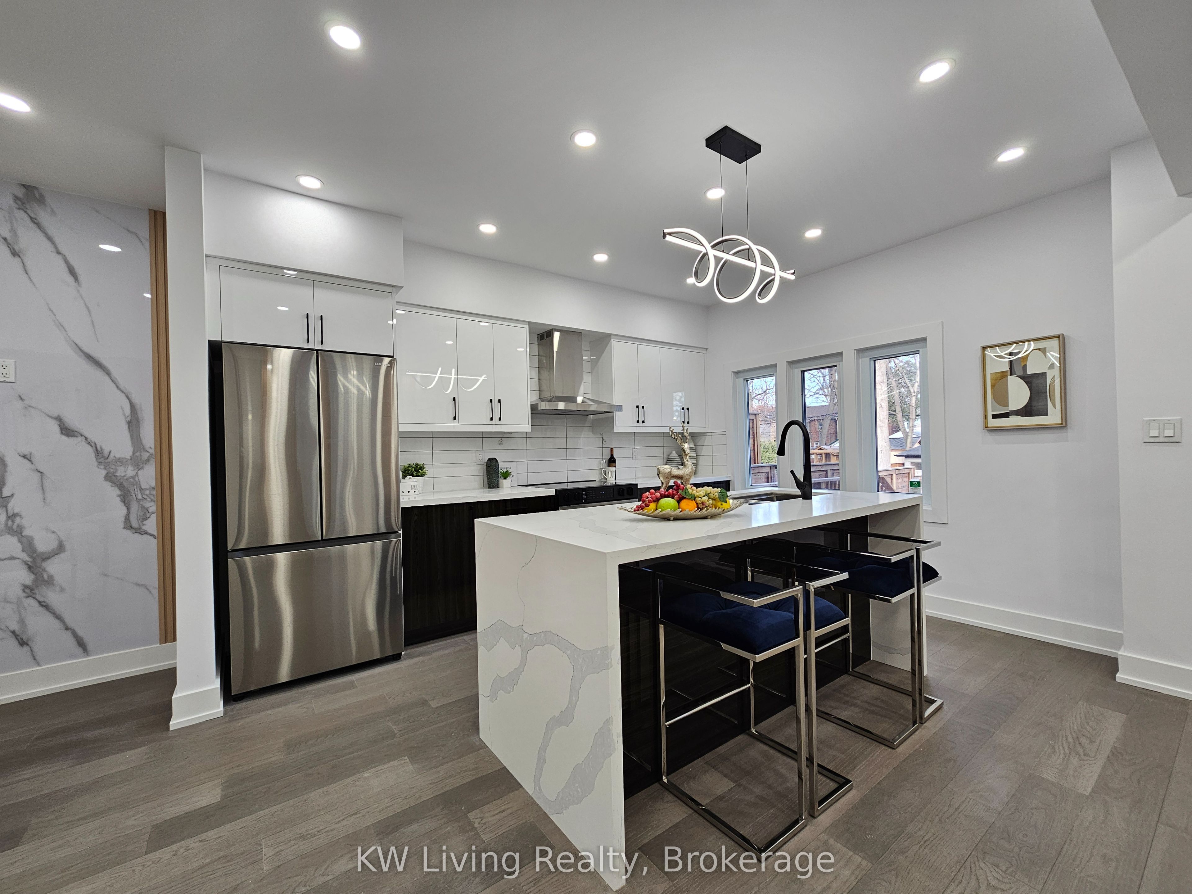 Additional image 4 of 479 Windermere Avenue, Toronto, ON, M6S 3L5