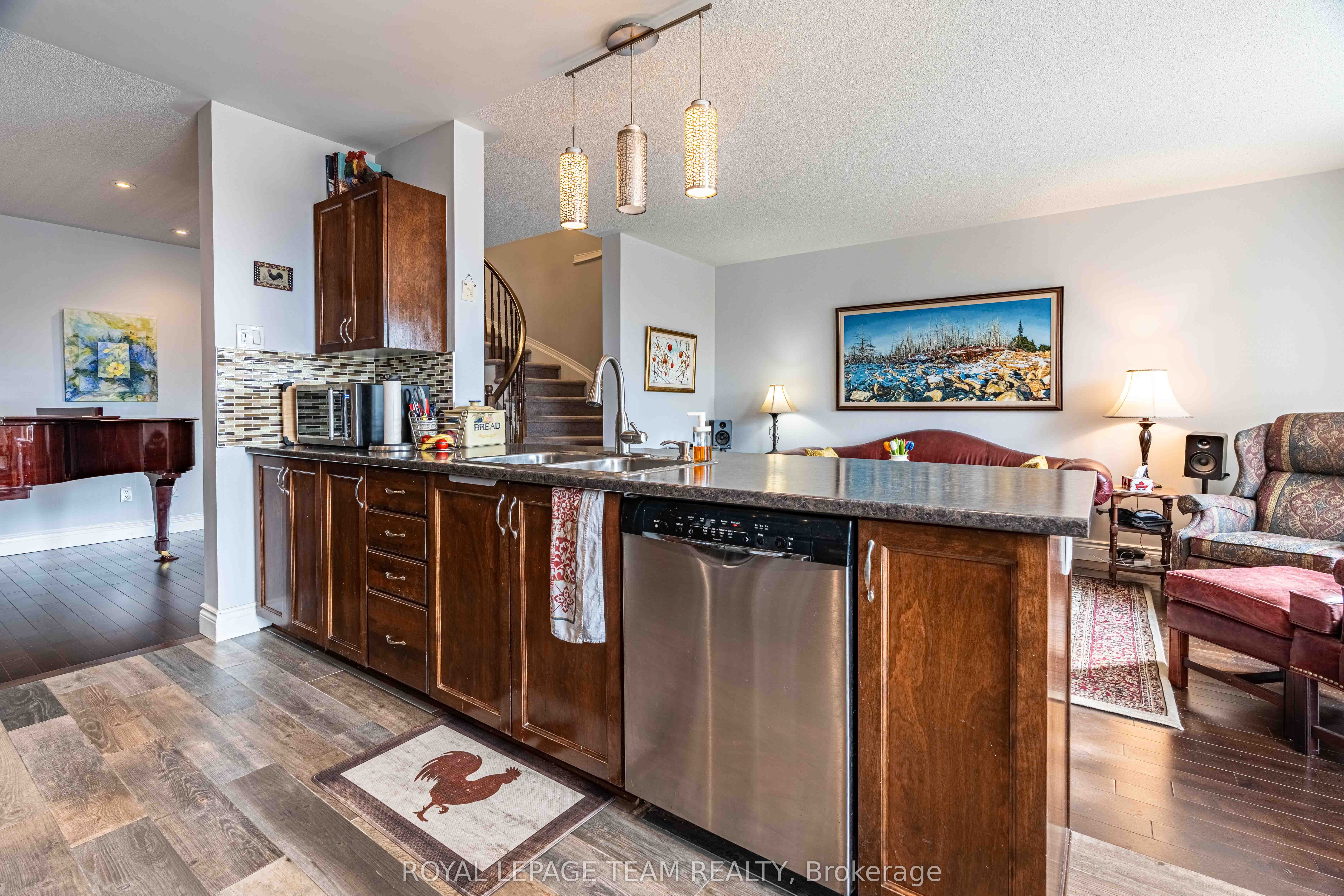 Additional image 5 of 640 Pepperville Crescent, Ottawa, ON, K2M 0E8