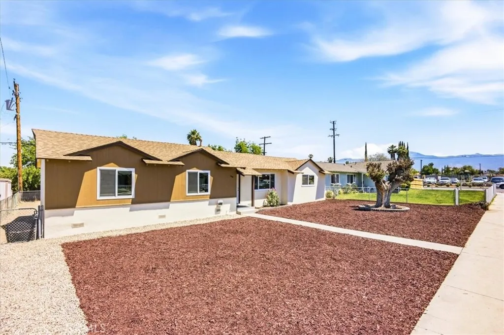 Additional image 2 of 548 W Montrose Ave, Hemet, CA 92543