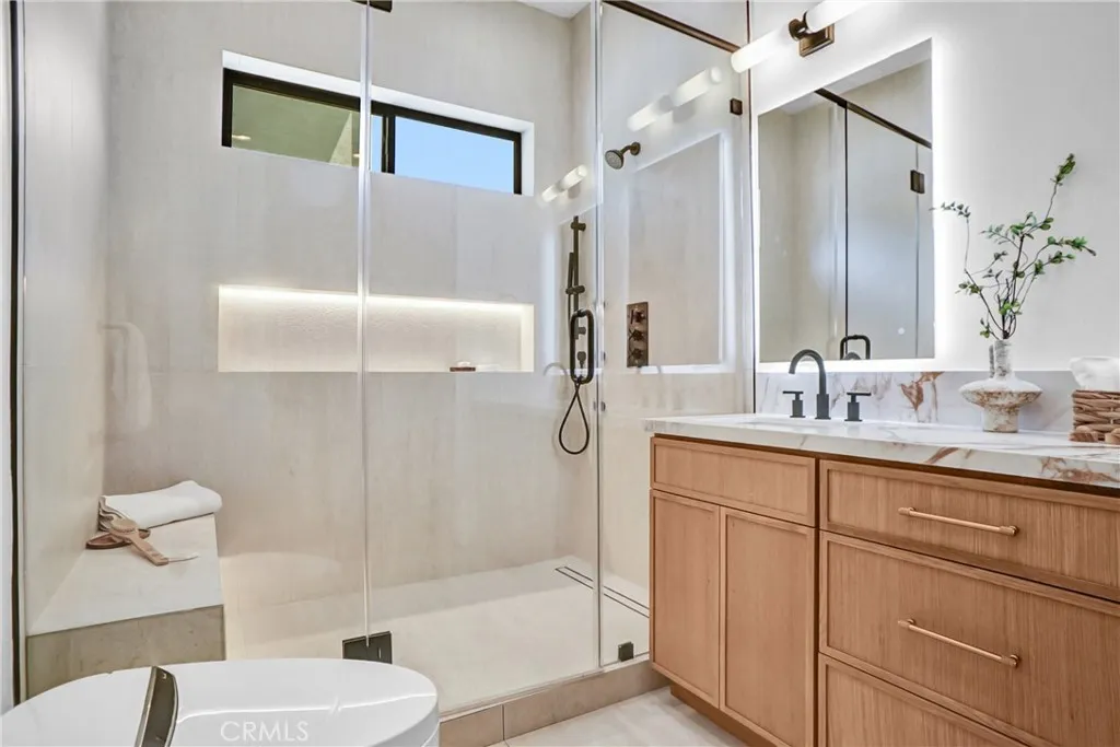Additional image 9 of 19350 Lanark Street, Reseda, CA 91335