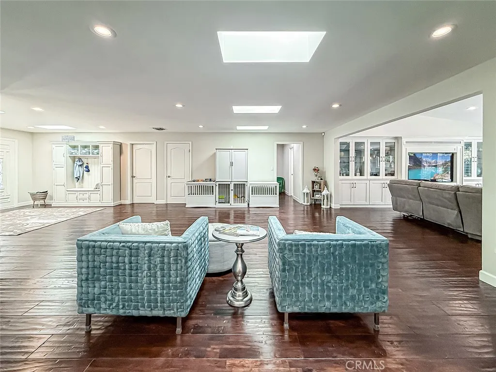 Additional image 16 of 23433 Hatteras St, Woodland Hills, CA 91367