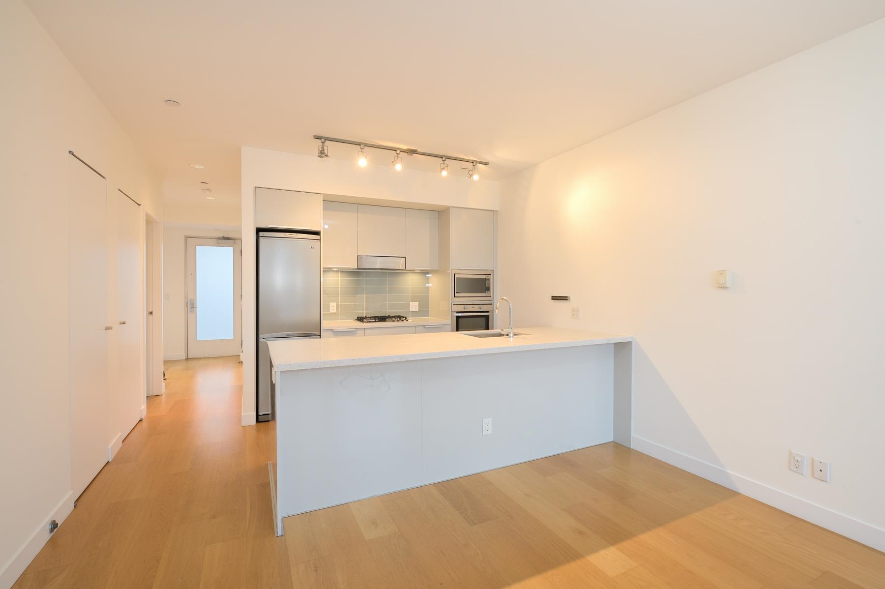 Additional image 3 of 503-71 Pender Street E, Vancouver, BC, V6A 1S9