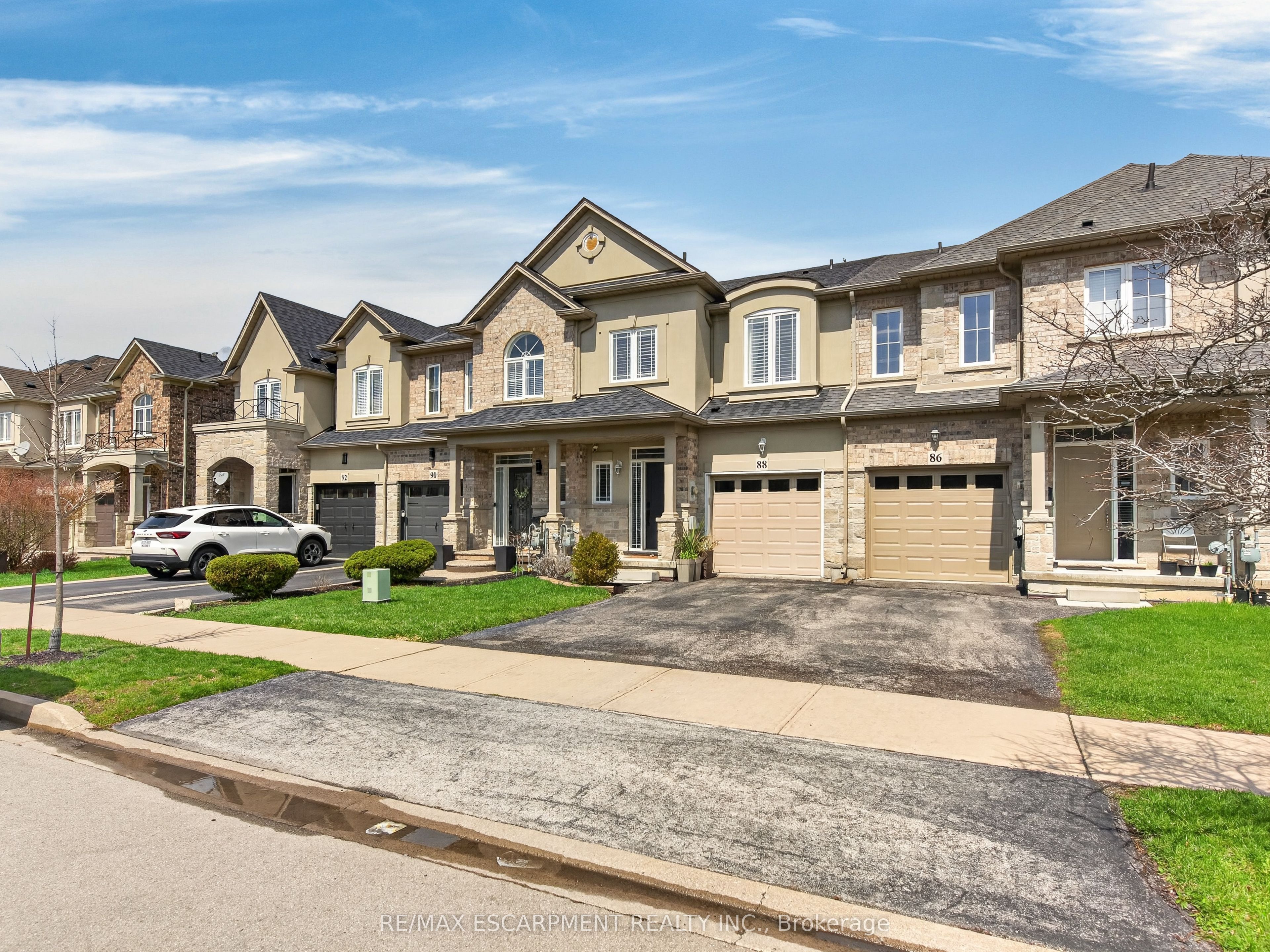 Additional image 2 of 88 Highgate Drive, Hamilton, ON, L8J 0C2