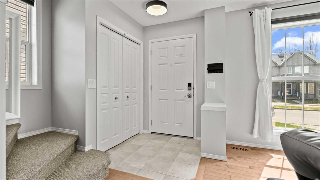 Additional image 6 of 95 Elgin Meadows View SE, Calgary, AB, T2Z 0E9
