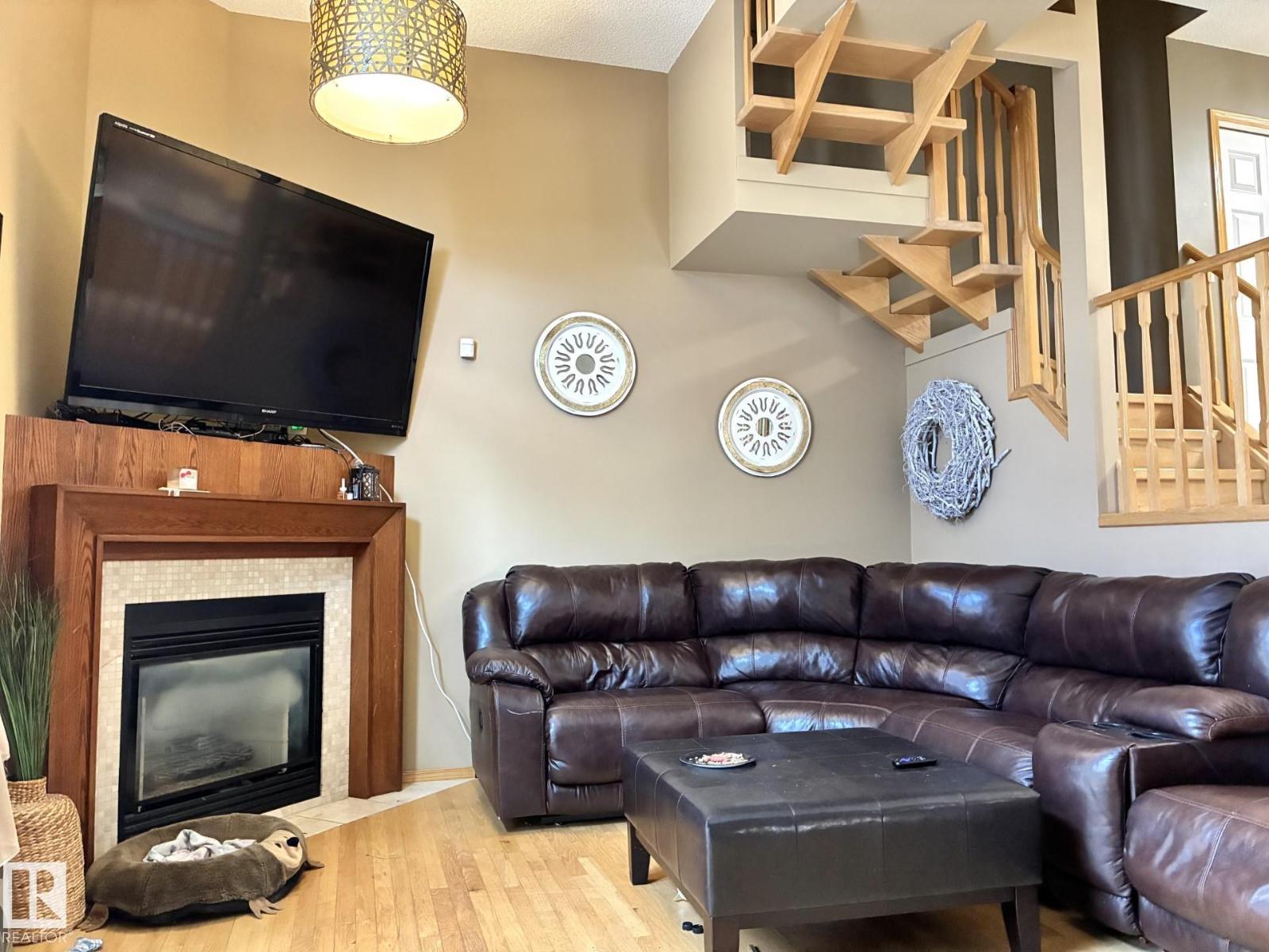 Additional image 5 of 1248 48 Street NW, Edmonton, AB, T6L6R6