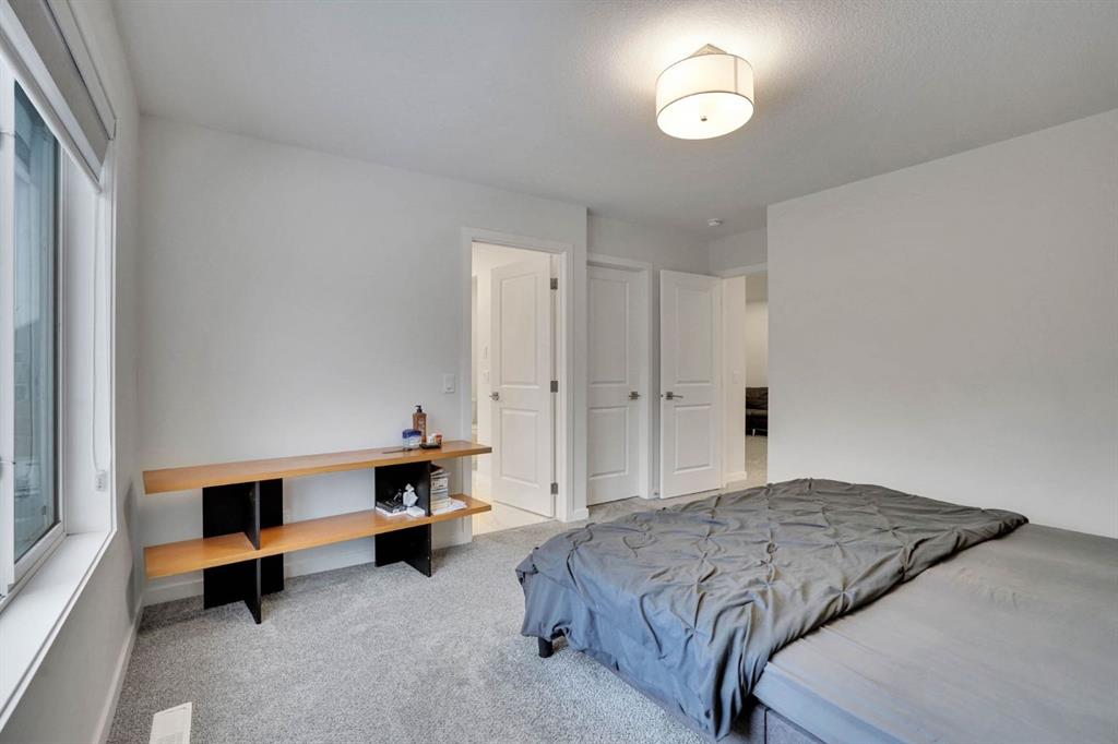 Additional image 5 of 274 Lucas Place NW, Calgary, AB, T3P 1Z3