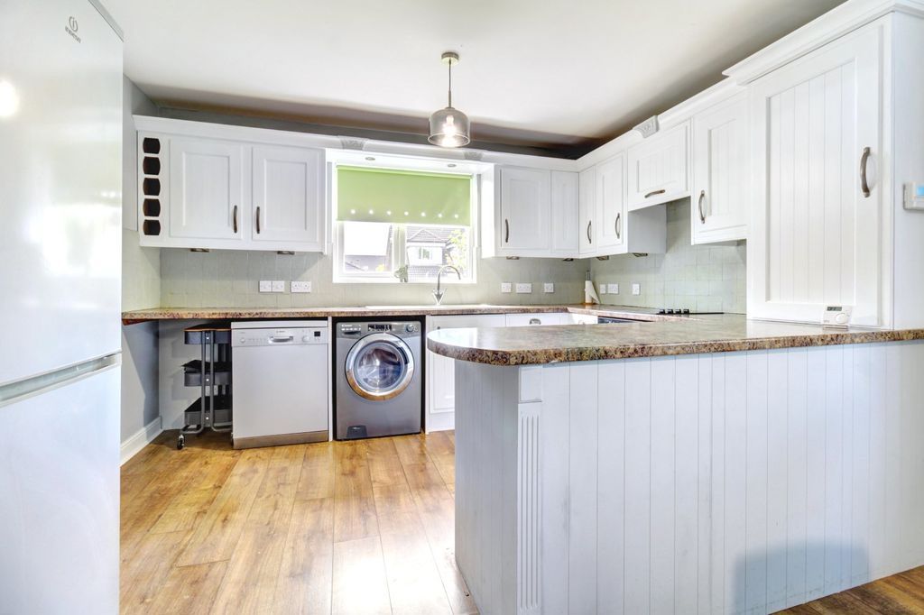 Additional image 6 of 2 bed flat for saleMary Fisher Crescent, Dumbarton G82
