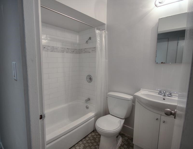 Additional image 4 of 109-1540 Haro Street , Vancouver, BC, V6G 1G5