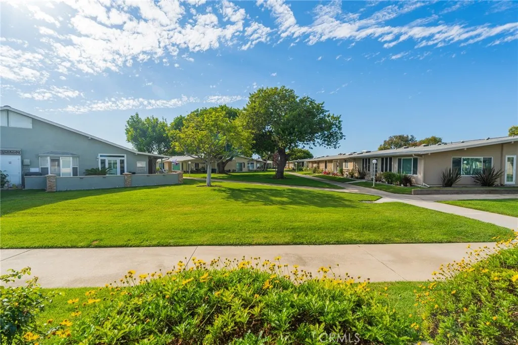 Additional image 2 of 1681 Tam O Shanter Road Unit M12 10H, Seal Beach, CA 90740