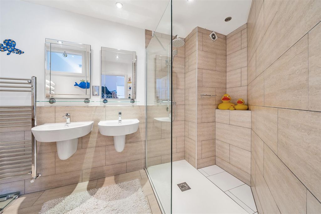Additional image 11 of 5 bed end terrace house for saleSt. James Close, Poole BH15