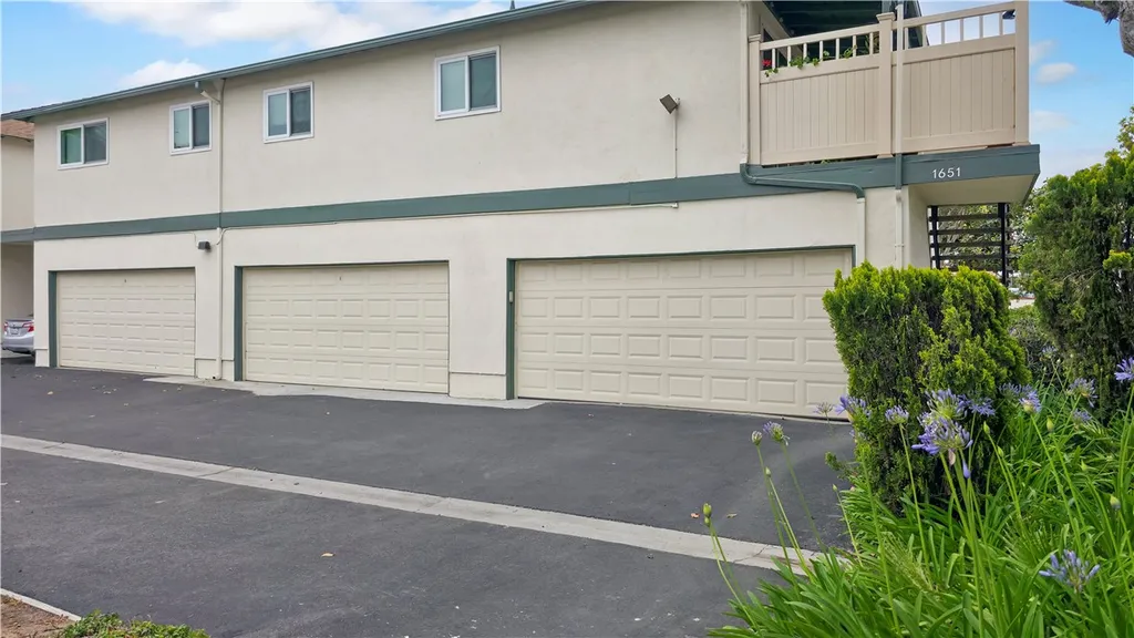 Additional image 24 of 1651 237 Street Unit C, Harbor City, CA 90710