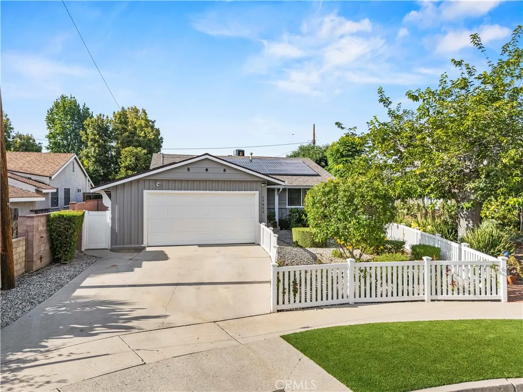 Additional image 97 of 17955 Archwood, Reseda, CA 91335
