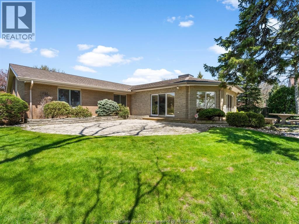 20 Branton Drive, Leamington, ON, N8H4A4 photo 4
