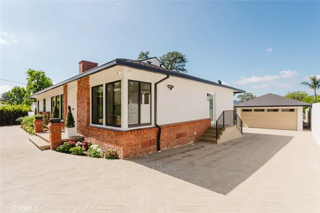 Additional image 18 of 941 Sherlock Drive, Burbank, CA 91501
