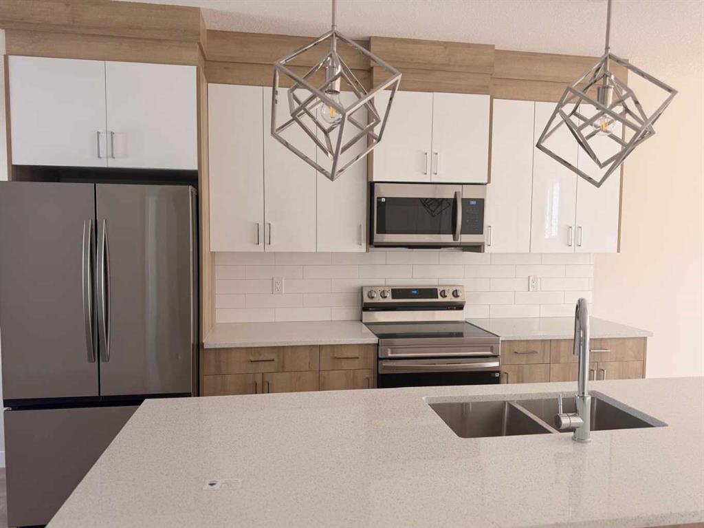 Additional image 4 of 325 Red Sky Terrace NE, Calgary, AB, T3N 2M3