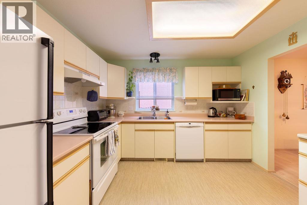 Additional image 3 of 43-1285 14th Street, Kamloops, BC, V2B8K9