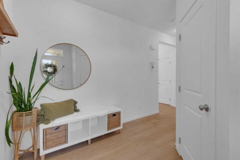 Additional image 8 of 76 Carringsby Avenue NW, Calgary, AB, T3P 1R9