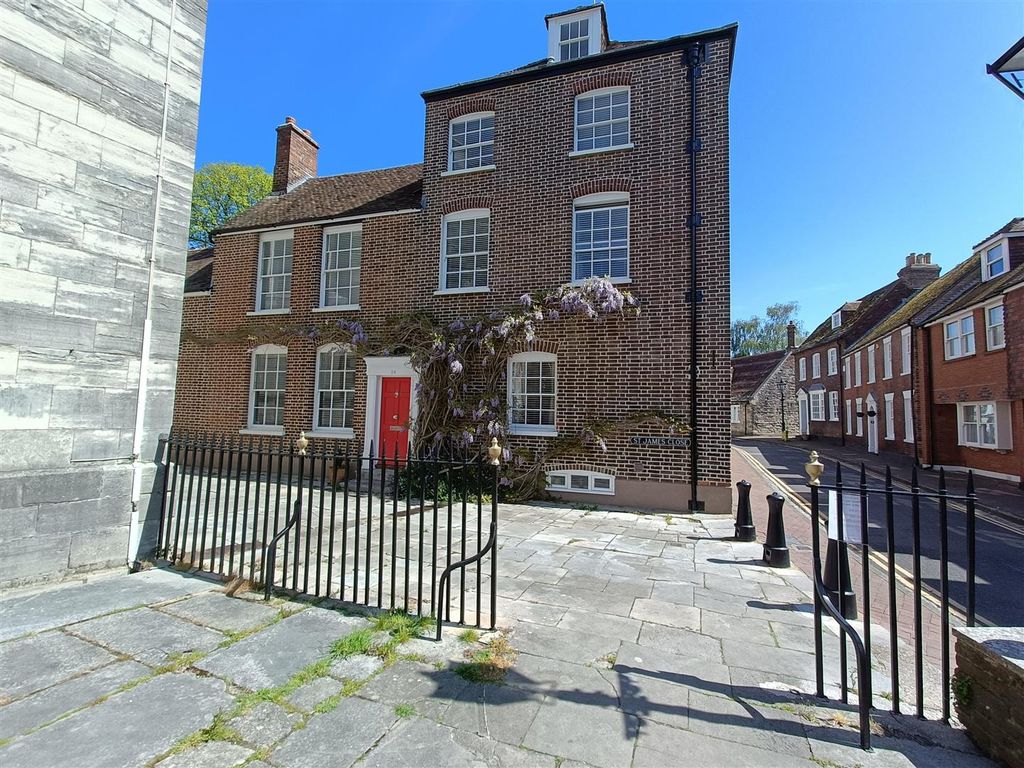 Additional image 17 of 5 bed end terrace house for saleSt. James Close, Poole BH15