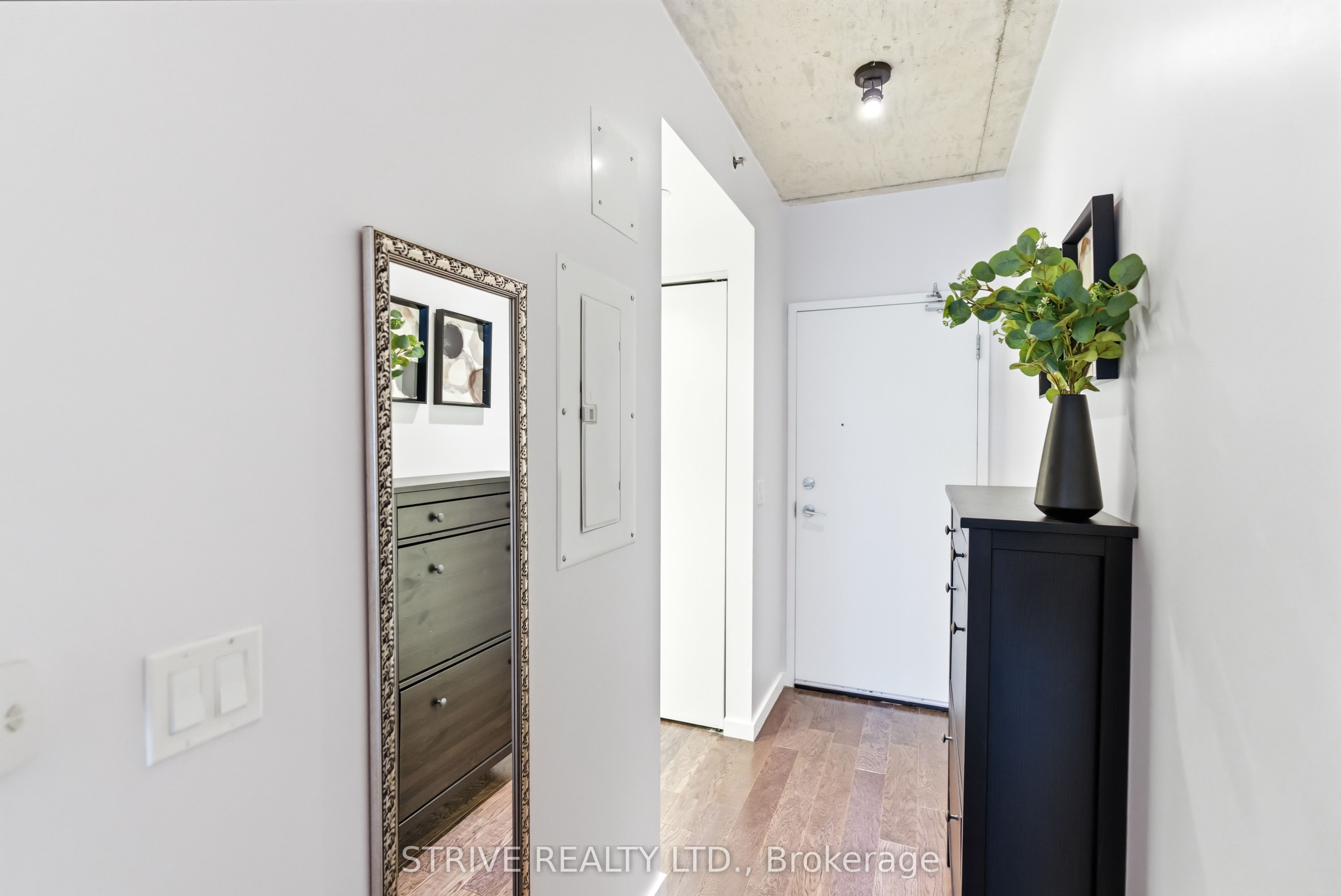Additional image 3 of 612-51 Trolley Crescent, Toronto, ON, M5A 0E9