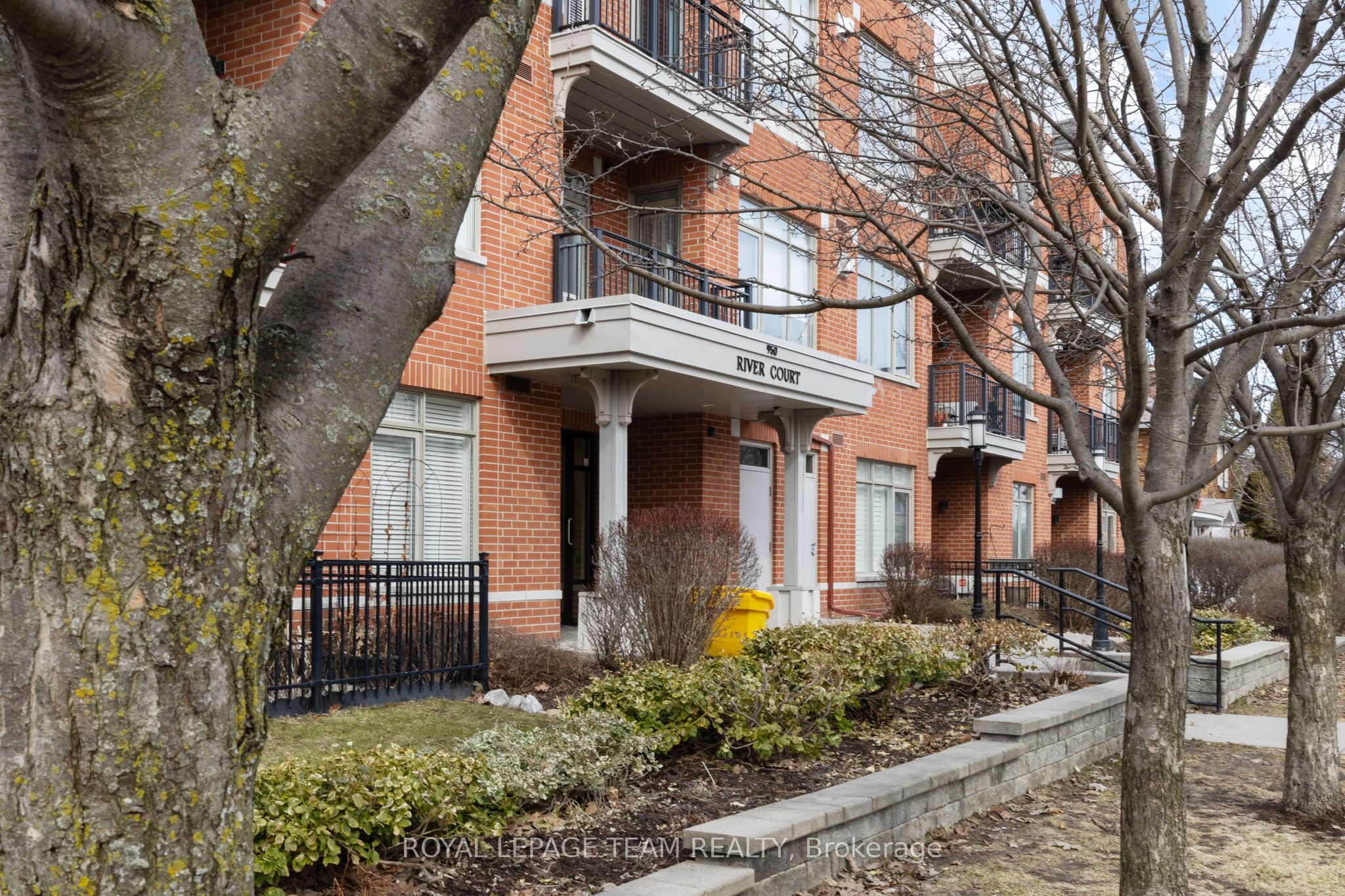 Additional image 2 of 212-950 Marguerite Avenue, Ottawa, ON, K1K 3T8